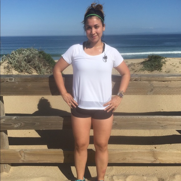 🌻Meet the seller!🌻 - Picture 2 of 5